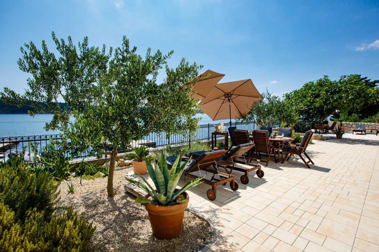Villa Riva Barbat na Rabu 外观 照片