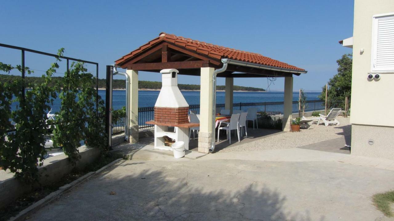 Villa Riva Barbat na Rabu 外观 照片