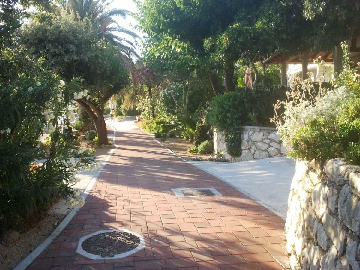 Villa Riva Barbat na Rabu 外观 照片